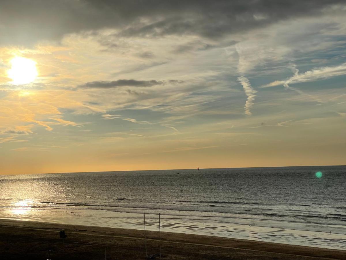 Luxe App - Zeedijk Mariakerke - Prachtig Zeezicht Leilighet Oostende Eksteriør bilde